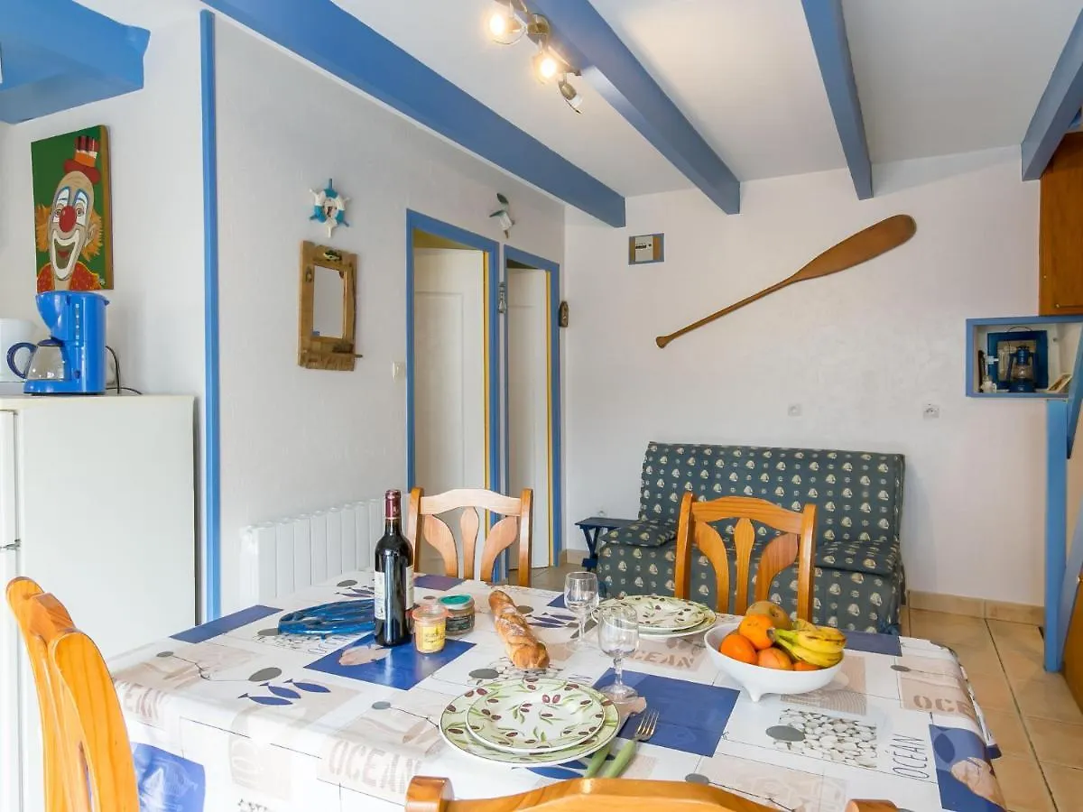 Holiday Home Ty Kerveal - Tec210 By Interhome Santec 0*,  Francia