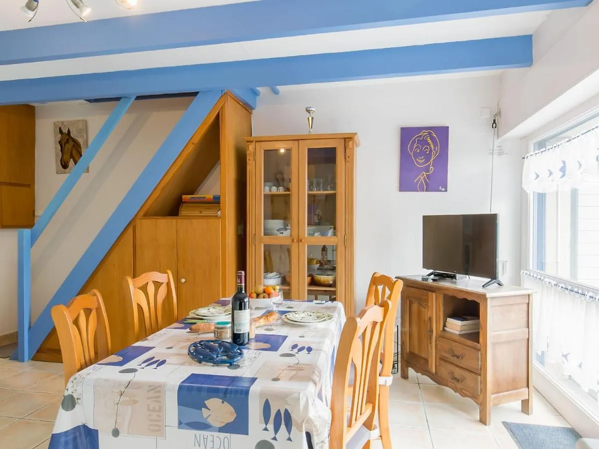 Holiday Home Ty Kerveal - Tec210 By Interhome Santec